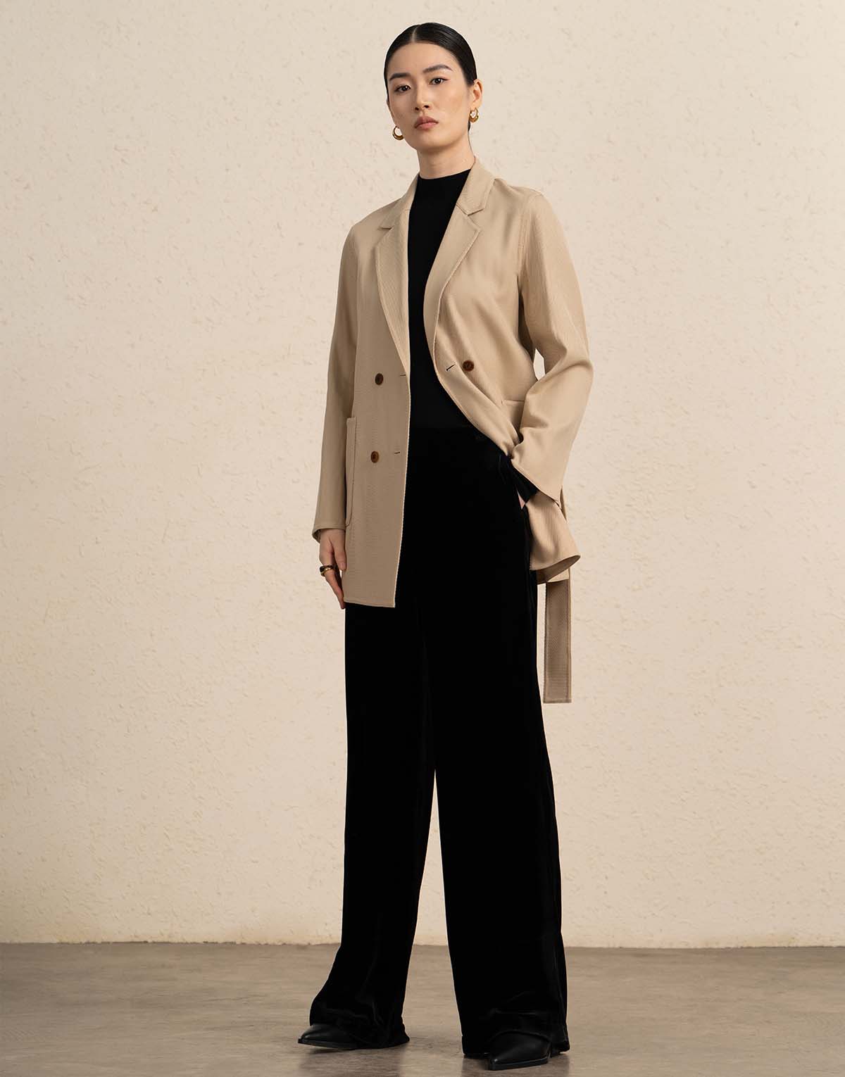 Double-breasted mid-length women's blazer-w91